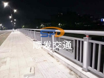 灯光护栏图1