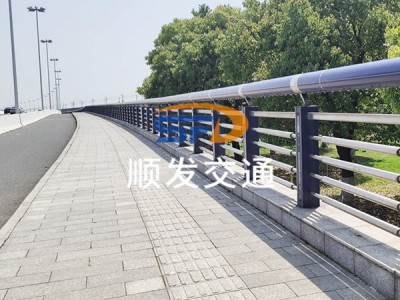 灯光护栏图1