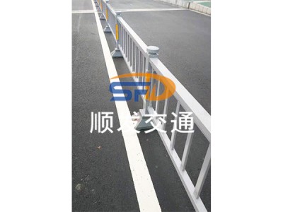 常规护栏