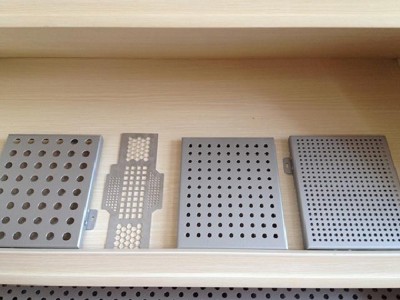 氟碳穿孔板图1