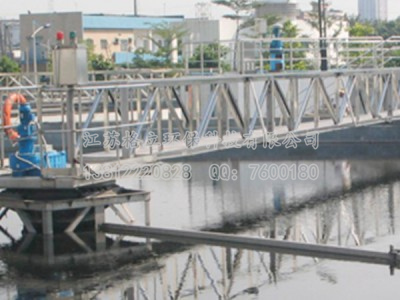 XG垂架式中心刮泥机图1