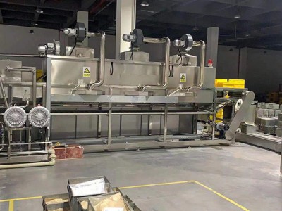 通过式超声波清洗机图1