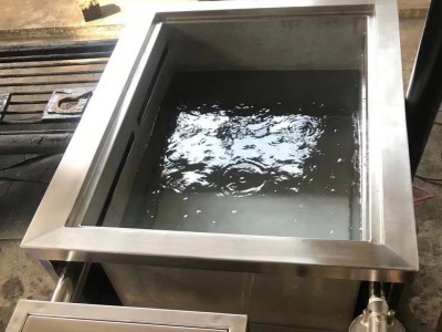 单槽超声波清洗机图1