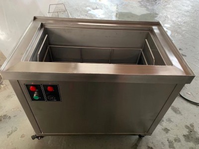 单槽超声波清洗机图1