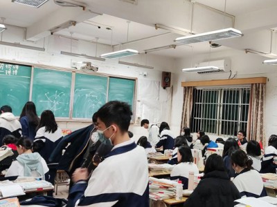 简介：