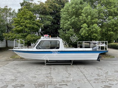 WH730铝合金半棚艇图1