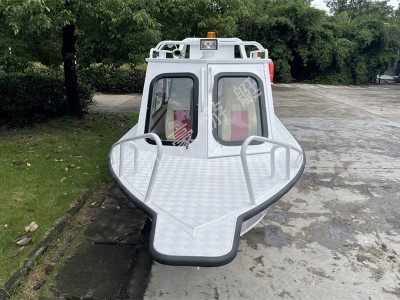 WH580铝合金全棚艇图2