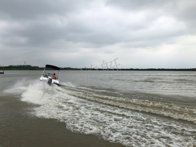 WH550休闲运动艇图5