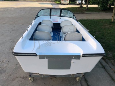 WH430敞开艇图5