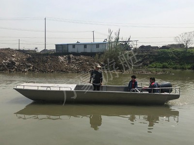 WH700铝合金内湖渔船图1