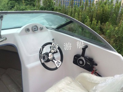 WH580钓鱼艇（带舱）图4