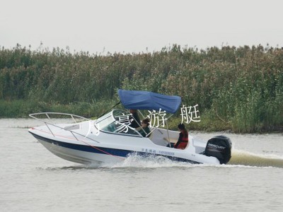 WH550钓鱼艇（带舱）图1