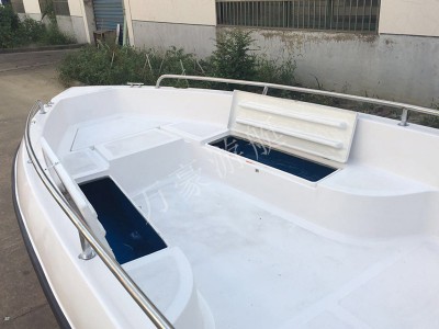 WH530钓鱼艇图5