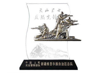 退休纪念品定制高档礼品创意办公室摆件玉石奖牌珐琅彩平安扣摆件图6